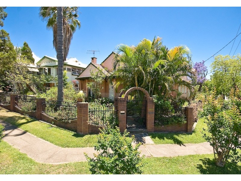 22 Parker Street, Newmarket QLD 4051