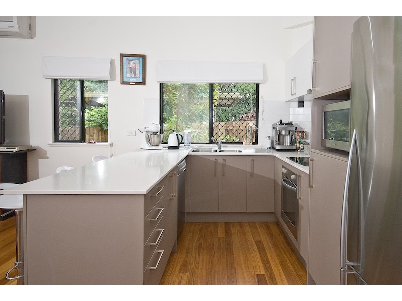 1/24  Lennon Street, Stafford QLD 4053