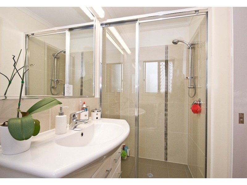 1/24  Lennon Street, Stafford QLD 4053