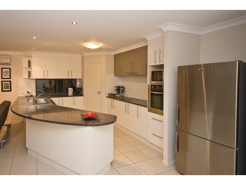 Eatons Hill QLD 4037