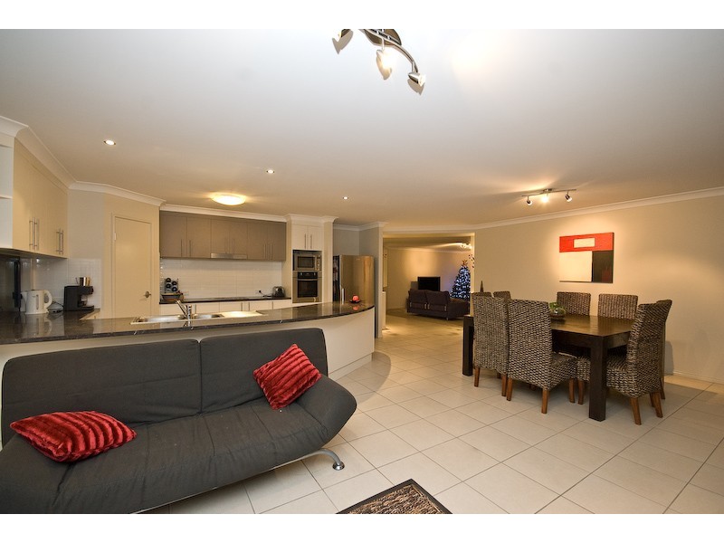 Eatons Hill QLD 4037