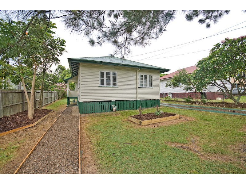 36  Hoolan Street, Stafford QLD 4053