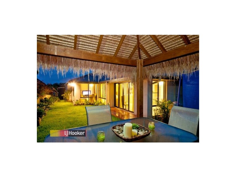 23 Bend Court, Eatons Hill QLD 4037