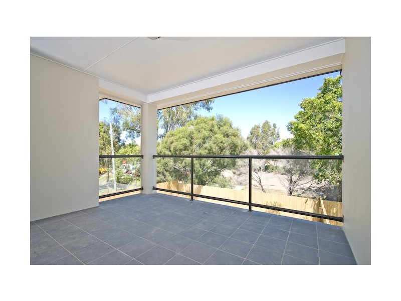 4/18  Seeney Street, Zillmere QLD 4034