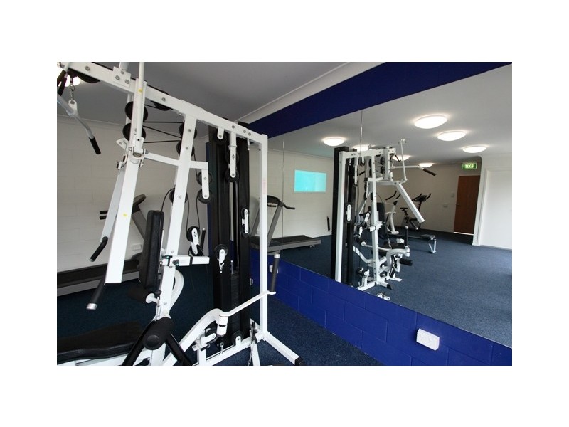 62 Rogers Parade West, Everton Park QLD 4053