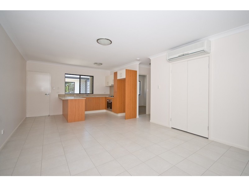2/18  Seeney Street, Zillmere QLD 4034