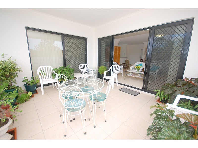 3/8  School Road, Stafford QLD 4053