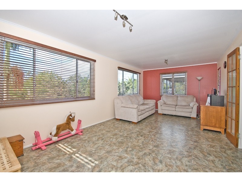 Arana Hills QLD 4054