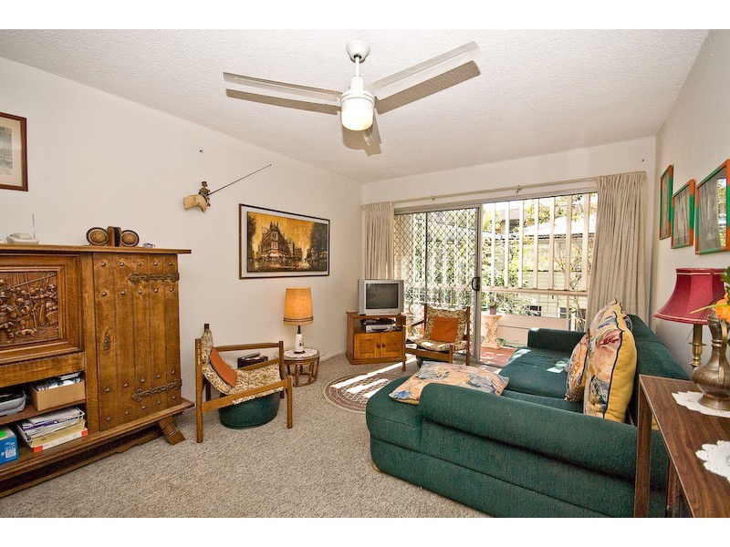 2/552 Sandgate Road, Clayfield QLD 4011