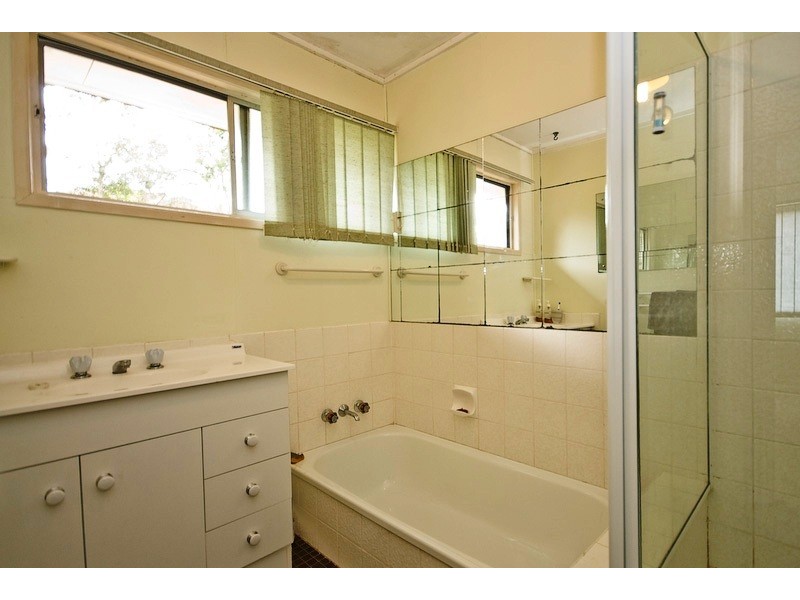 Mcdowall QLD 4053