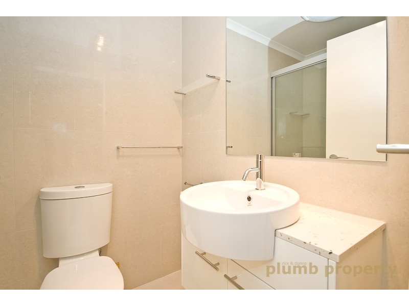 2/50 Gamelin Cres, Stafford QLD 4053