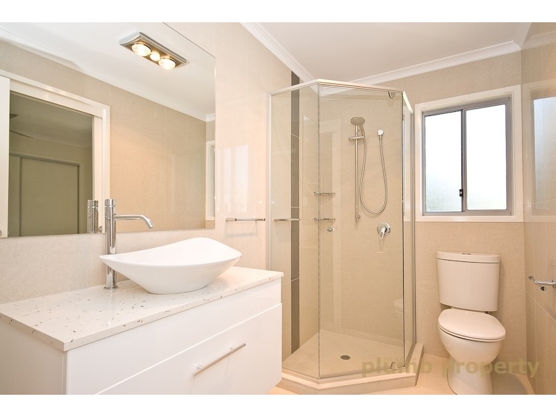 2/50 Gamelin Cres, Stafford QLD 4053
