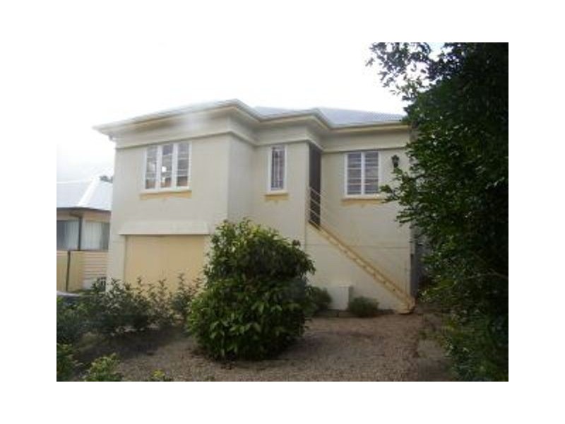 Wavell Heights QLD 4012