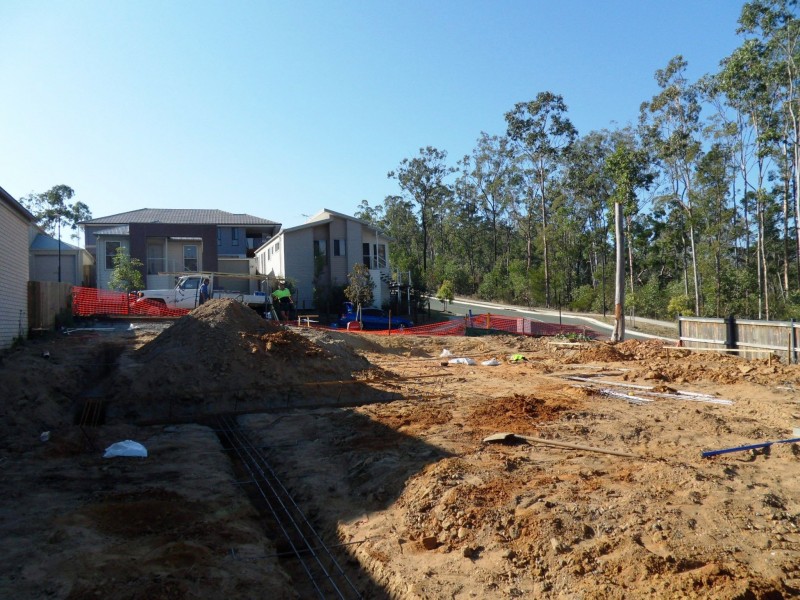 71 Emerald Cr, Springfield Lakes QLD 4300