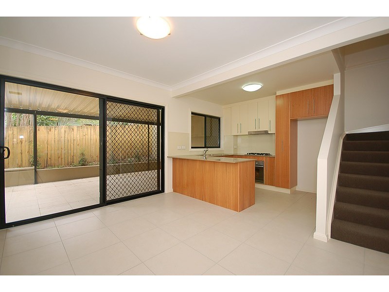 3/15 Curwen Terrace , Chermside QLD 4032