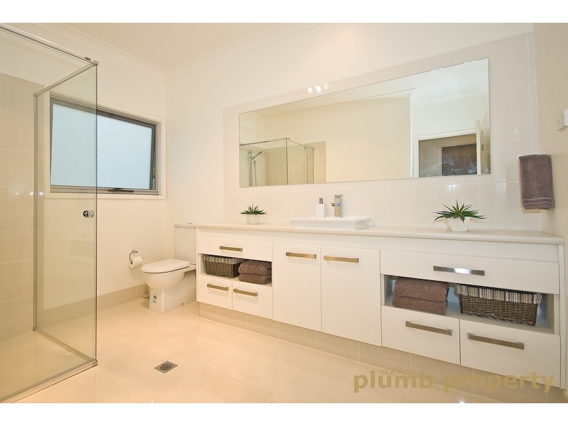 Wavell Heights QLD 4012