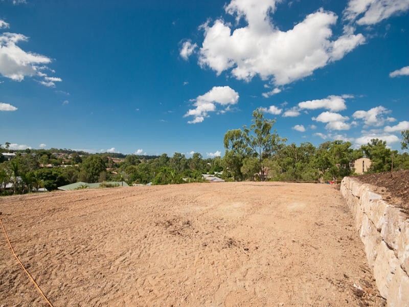 31 Leatherwood Drive, Arana Hills QLD 4054