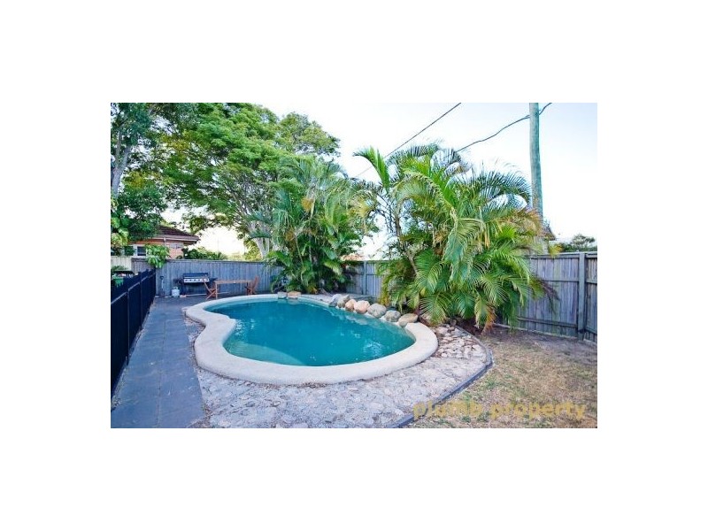 Woody Point QLD 4019