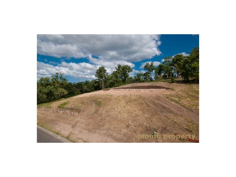 27 Leatherwood Drive, Arana Hills QLD 4054