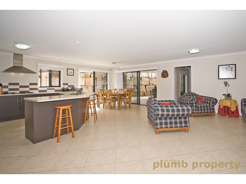 Eatons Hill QLD 4037