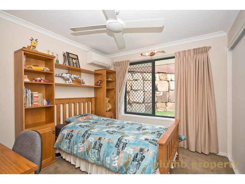 Eatons Hill QLD 4037