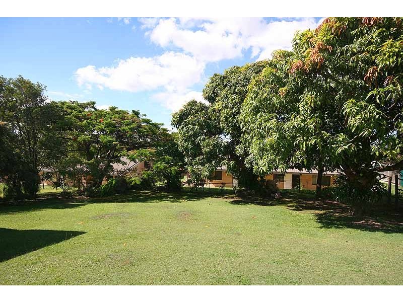 36 Curwen Tce, Chermside QLD 4032