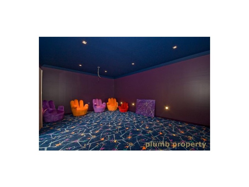 Eatons Hill QLD 4037