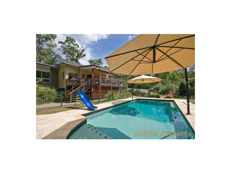 Eatons Hill QLD 4037