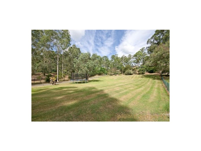 Eatons Hill QLD 4037