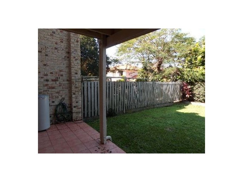 2/14 Greenbank Street, Chermside QLD 4032