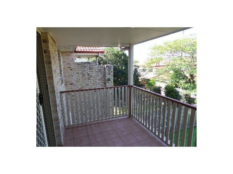 2/14 Greenbank Street, Chermside QLD 4032