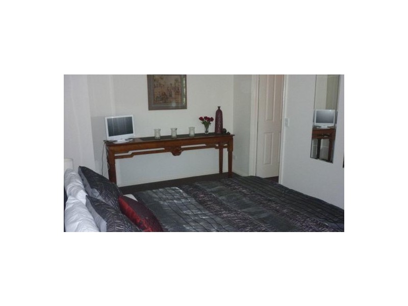 2/15 Curwen Terrace, Chermside QLD 4032