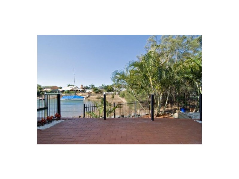 26/156 Griffith Road, Scarborough QLD 4020