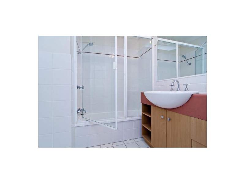 26/156 Griffith Road, Scarborough QLD 4020