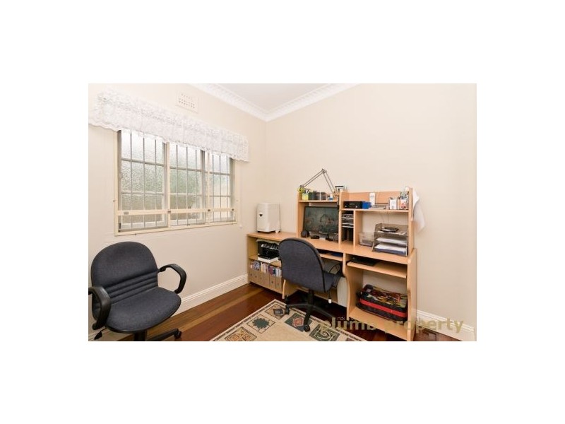 23 Zeehan St, Wavell Heights QLD 4012