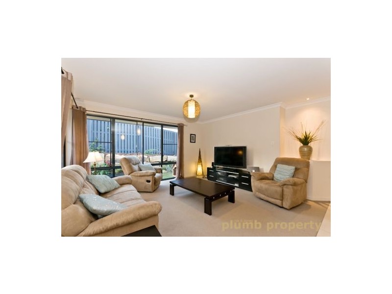 Eatons Hill QLD 4037