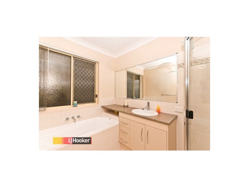 16  Lido Cct, Warner QLD 4500