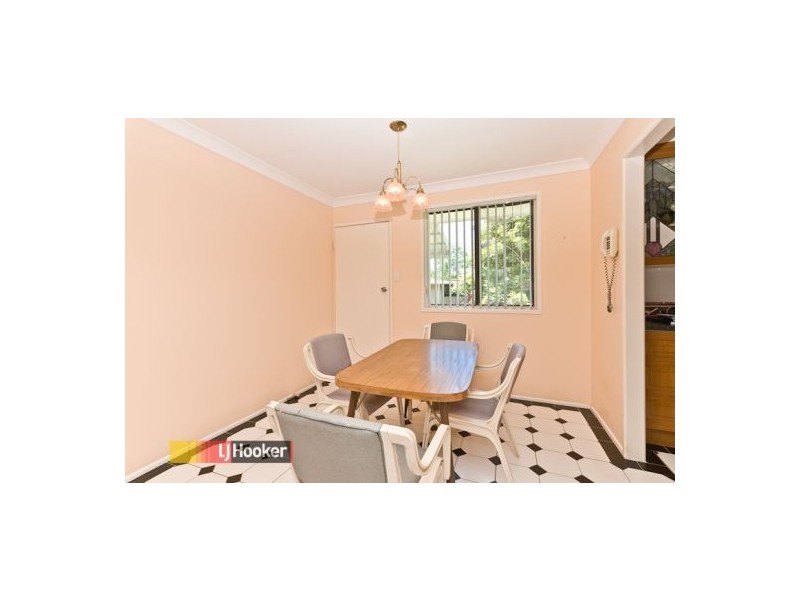 15 Dubarda Drive, Strathpine QLD 4500