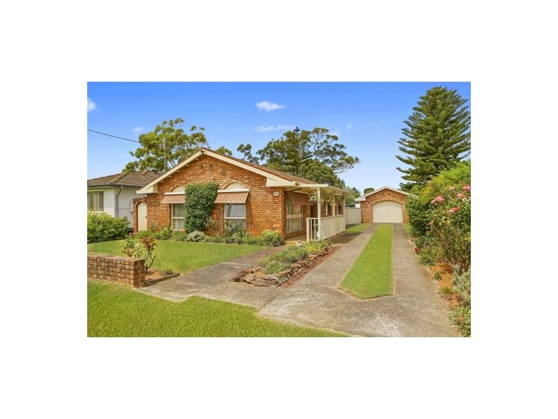 48 Gwendolen Ave, Umina Beach NSW 2257