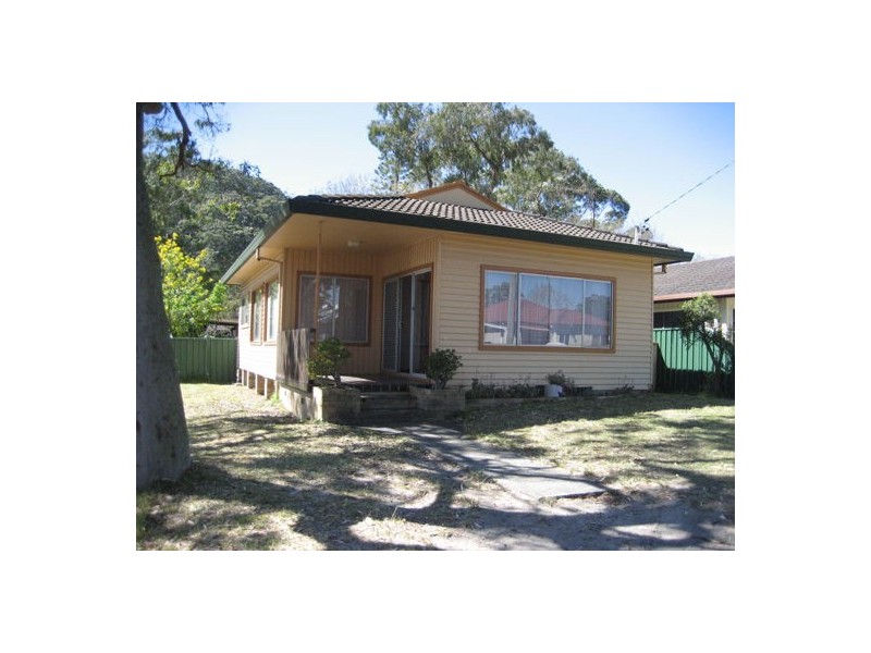 2 Collareen Street, Ettalong Beach NSW 2257