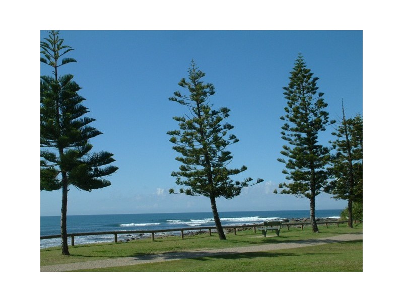 Moffat Beach QLD 4551