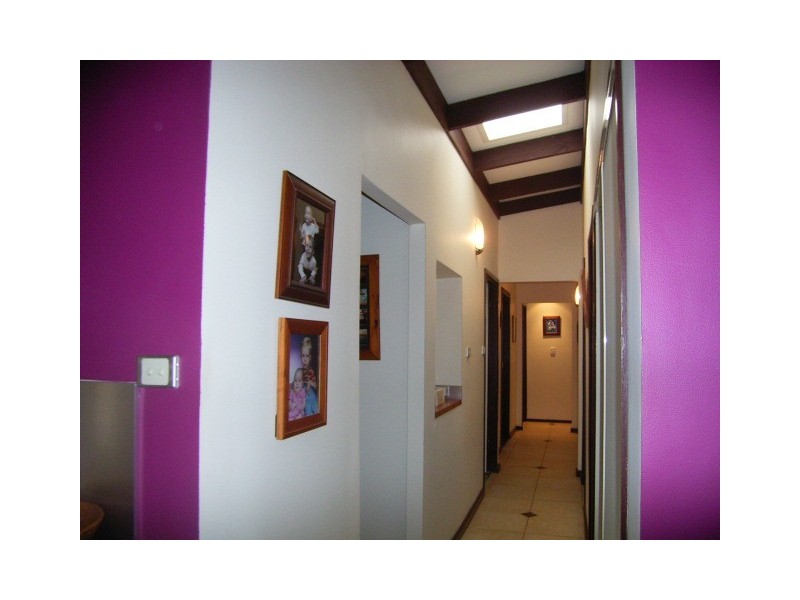 Glass House Mountains QLD 4518