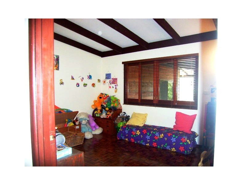 Glass House Mountains QLD 4518