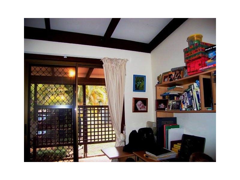 Glass House Mountains QLD 4518