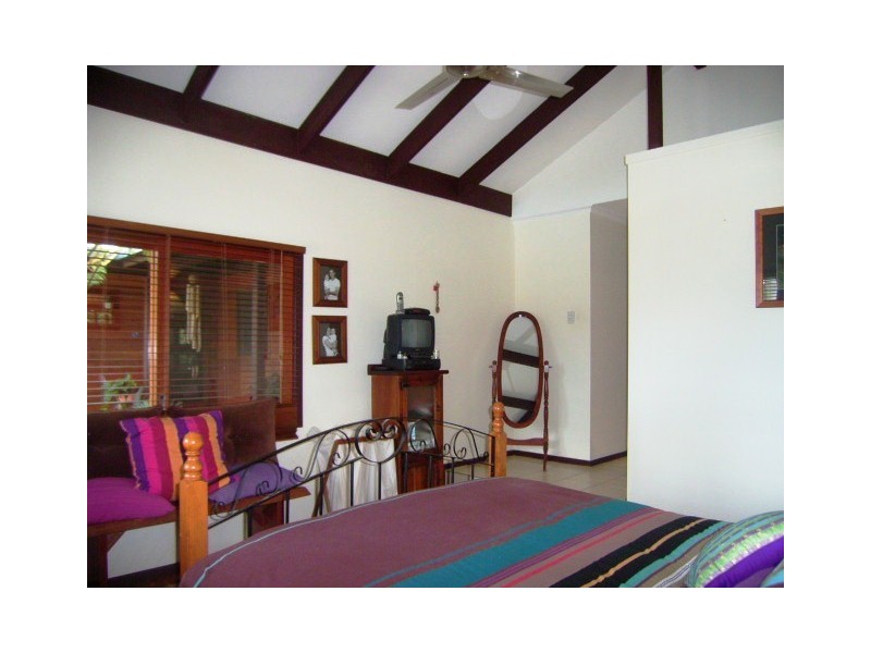 Glass House Mountains QLD 4518