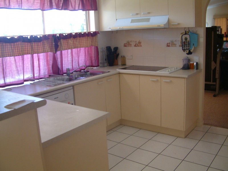 6 Quarrion Court, Aroona QLD 4551