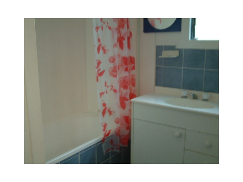 11 Roderick Street, Moffat Beach QLD 4551