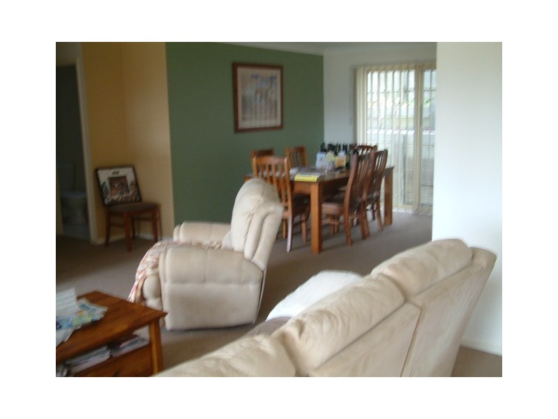 5 Satinwood Crt, Caloundra West QLD 4551