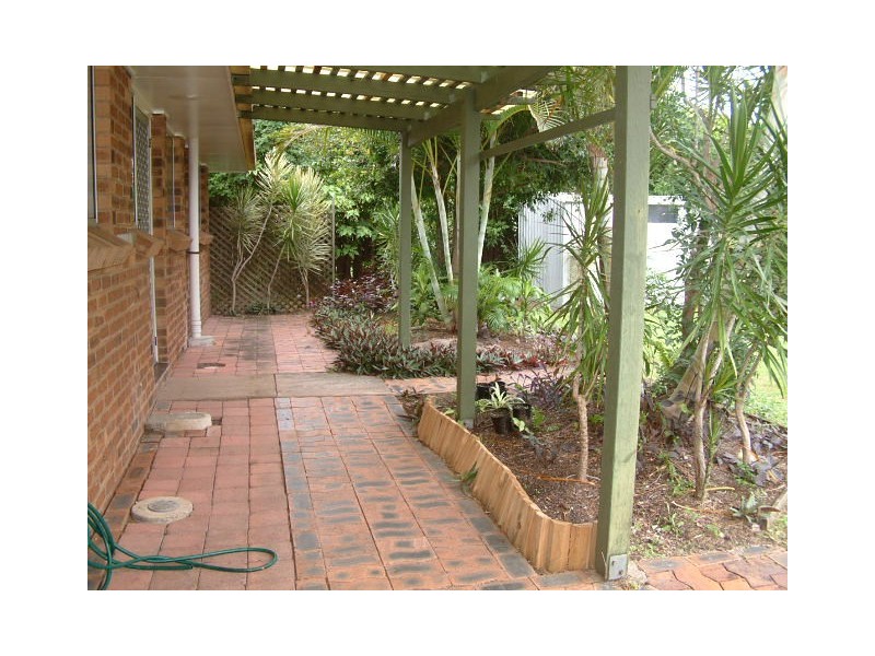 18  Palkana, Warana QLD 4575