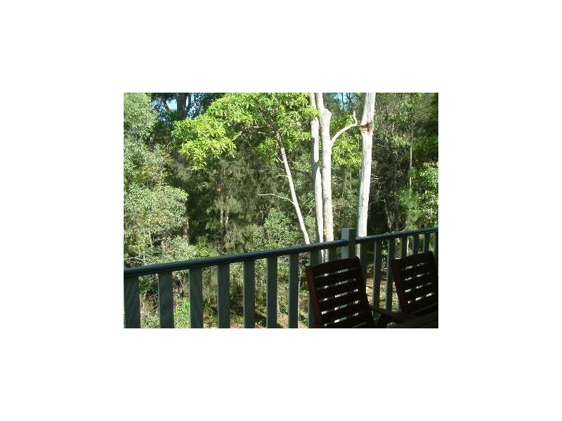 6  Amberly Circle, Little Mountain QLD 4551